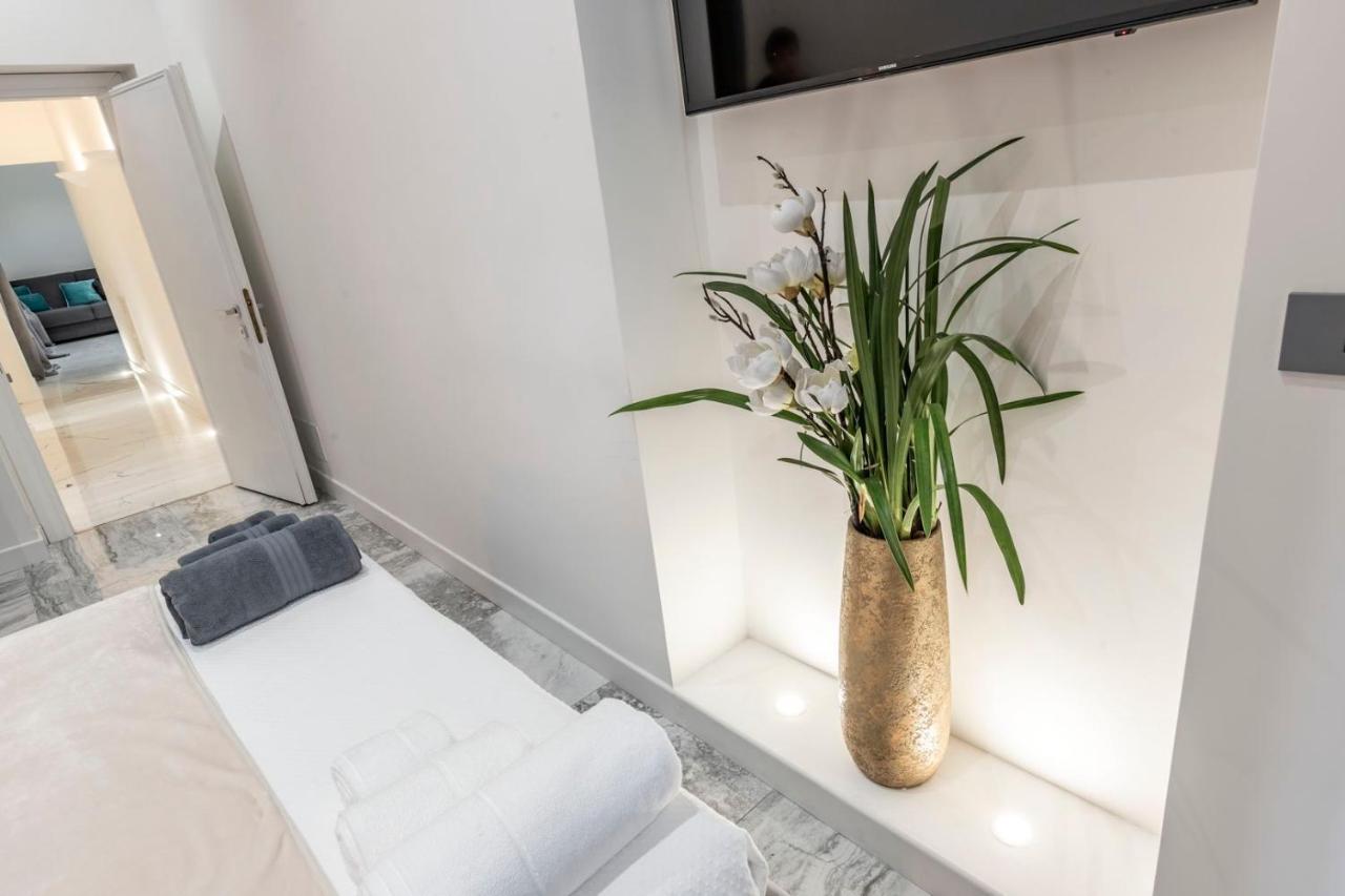 Trevi Luxury Apartment Jacuzzi Roma Exterior foto