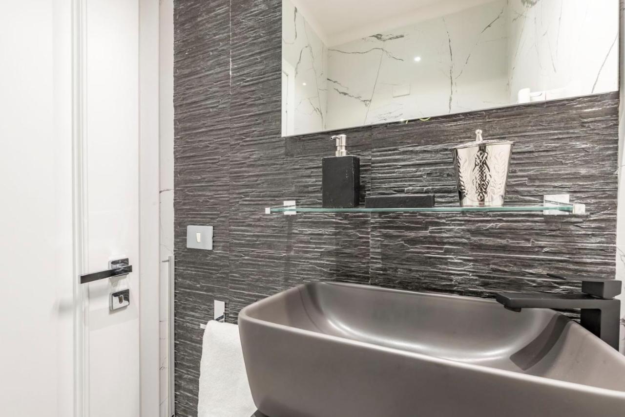 Trevi Luxury Apartment Jacuzzi Roma Exterior foto